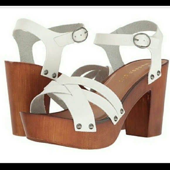 Steve Madden Shoes - NWOB Steve Madden White Clogs 8.5